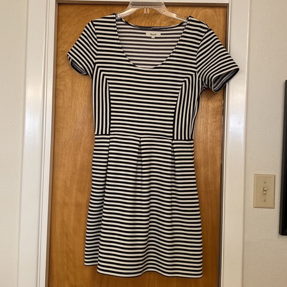Madewell Dresses & Skirts - Madewell Bistro Black & White Striped Dress 8